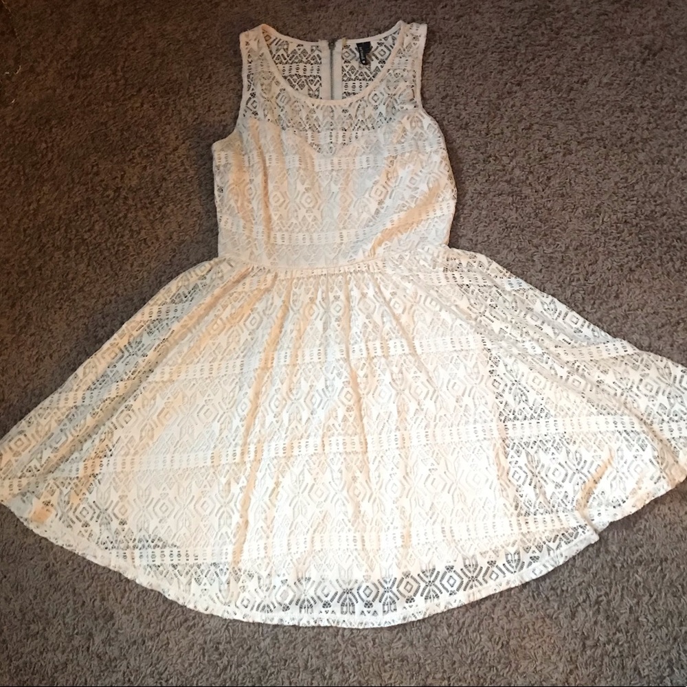Lace dress